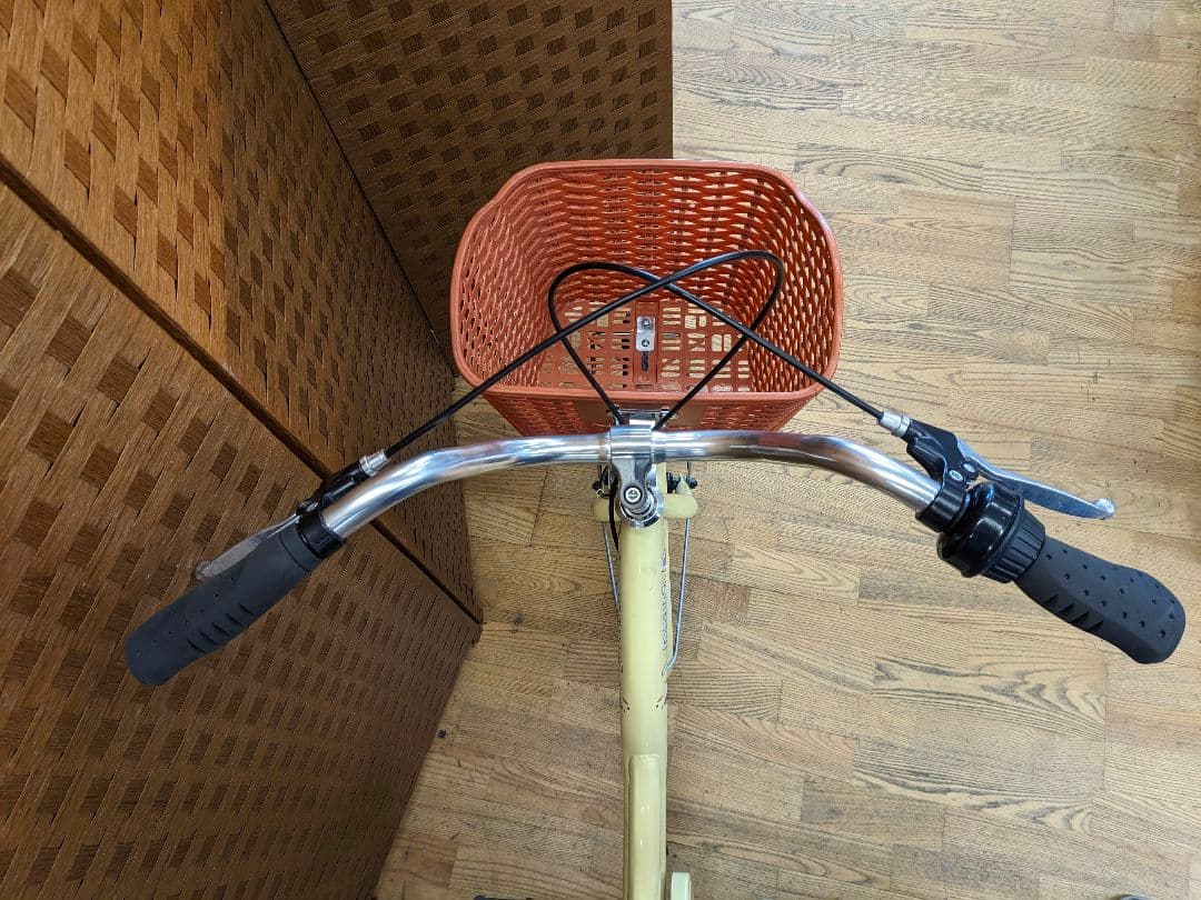 U005 三輪自転車　20インチ　イエロー