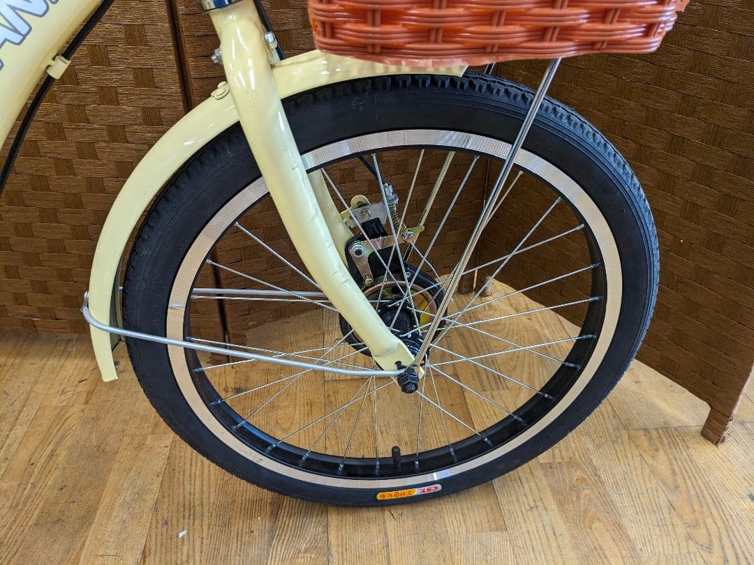 U005 三輪自転車　20インチ　イエロー