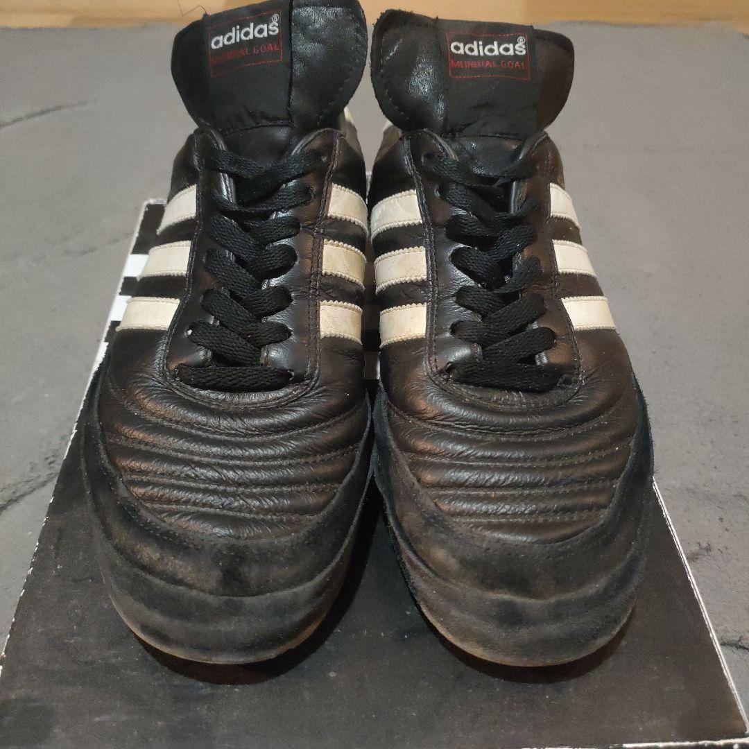 adidas サッカーシューズ 黒/白