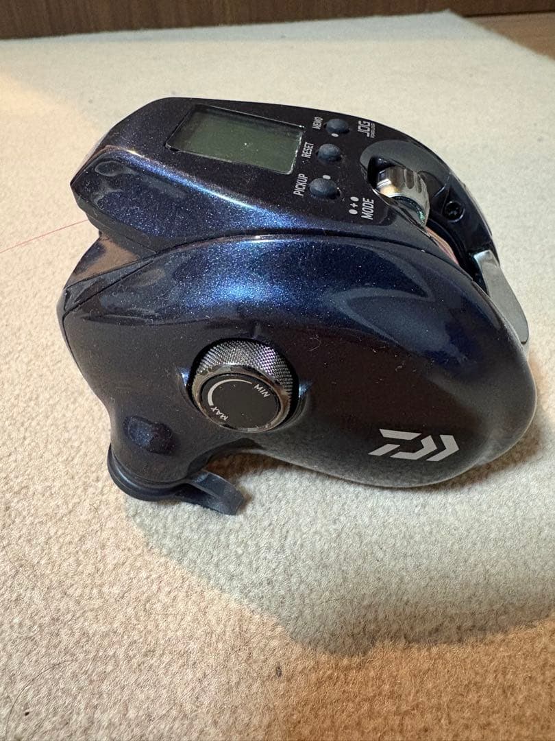 LEOBRITZ 300J 電動リール　現行のダイワ23年モデル