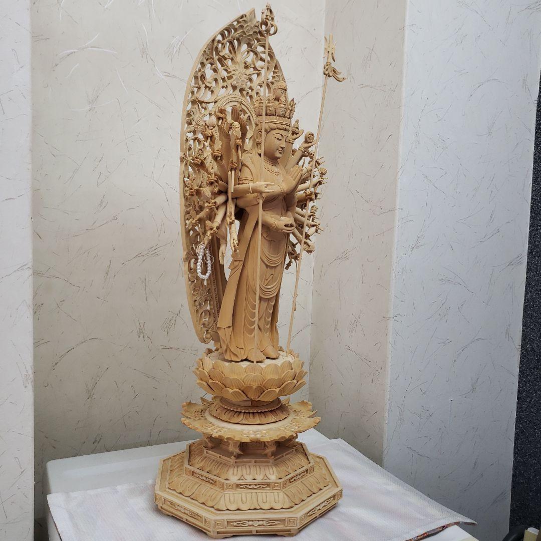 Ｂフライデー蔵出し特価大きな仏像★ヒバ材 千手観音菩薩像1尺立★全高 約68cm