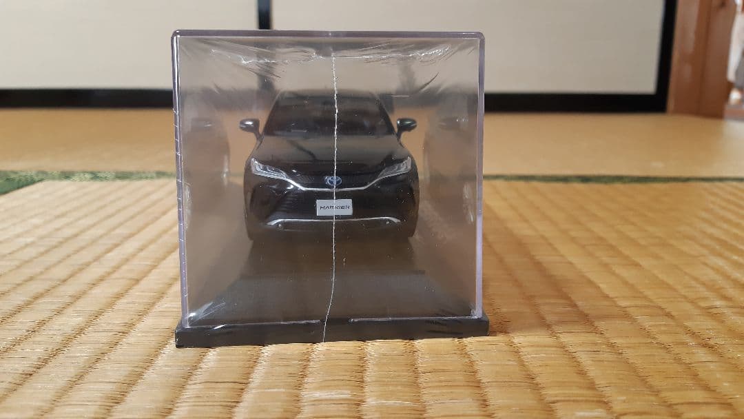 HARRIER ブラック ミニカー 透明ケース入り