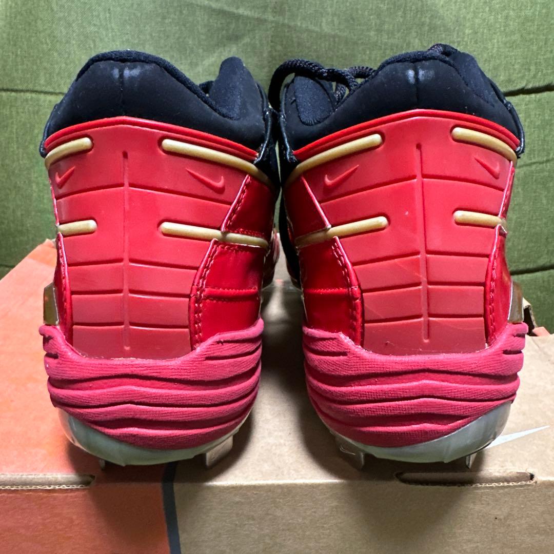 Nike エアグリフィーメタルスパイクシューズ 黒/赤