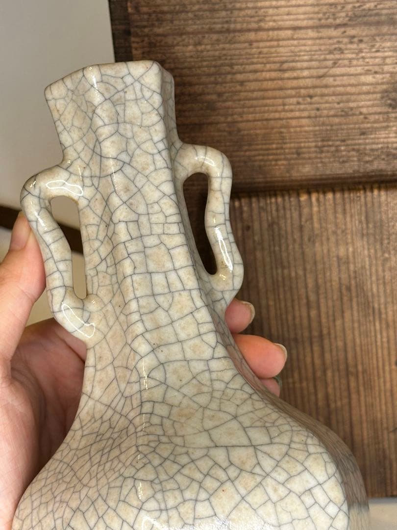 大清乾隆年製 開片双耳瓶 賞瓶 中国骨董品 古い箱付※オリジナル箱ではありません