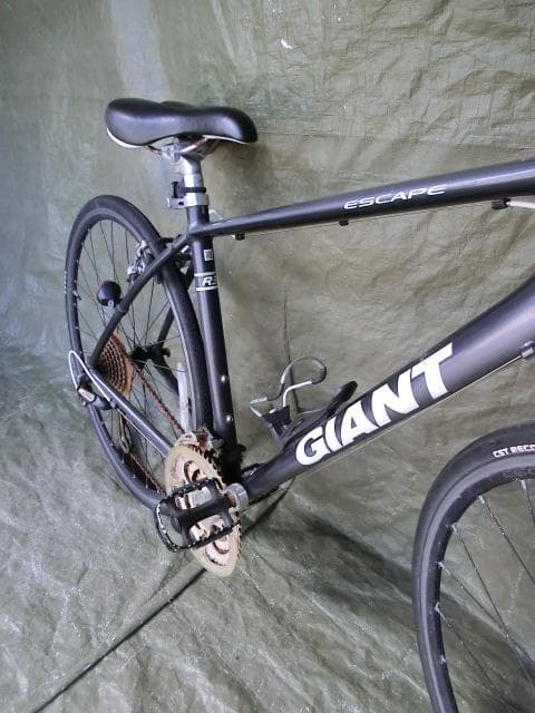 42：GIANT ESCAPE クロスバイク　ジャンク　引取限定：埼玉県所沢市