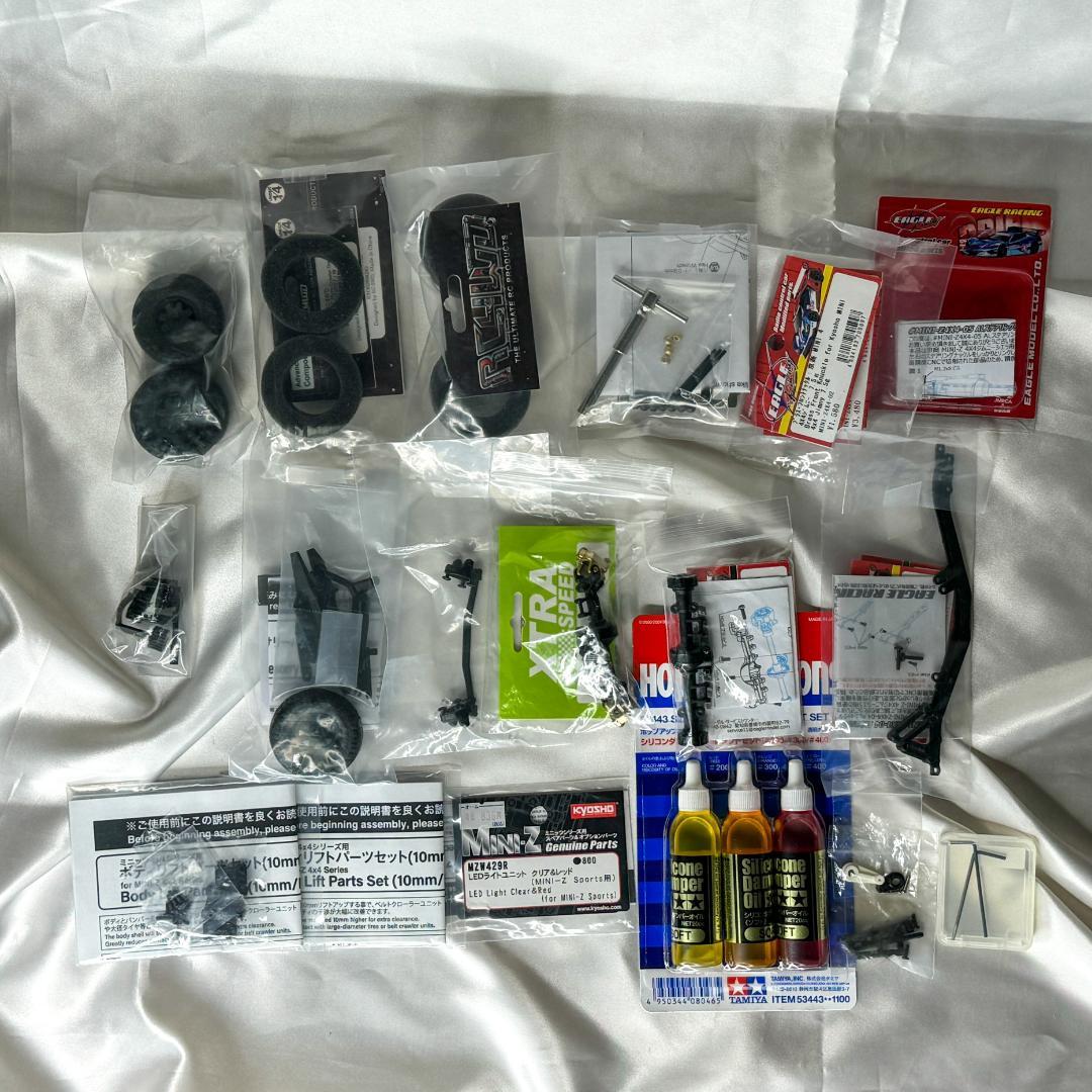 京商ミニッツ4×4(MINI-Z 4×4) ジープ ラングラー 他オプション多数