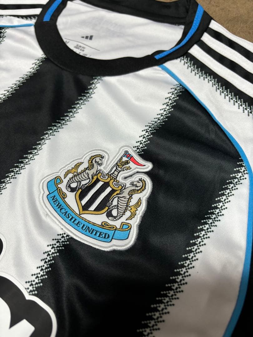 ニューカッスル　ゴードン　ホーム　ユニフォーム