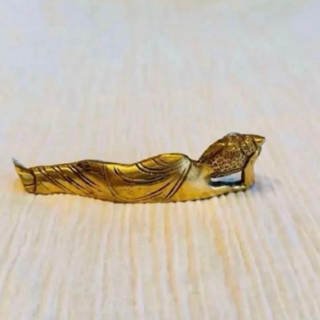 藤井風さんと同じ涅槃像　インド ブッダ