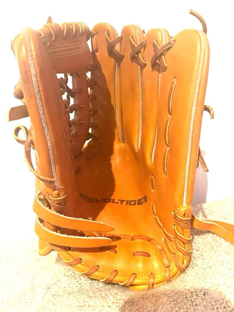 Mitsuwa Tiger ミツワタイガー　軟式グローブ外野用