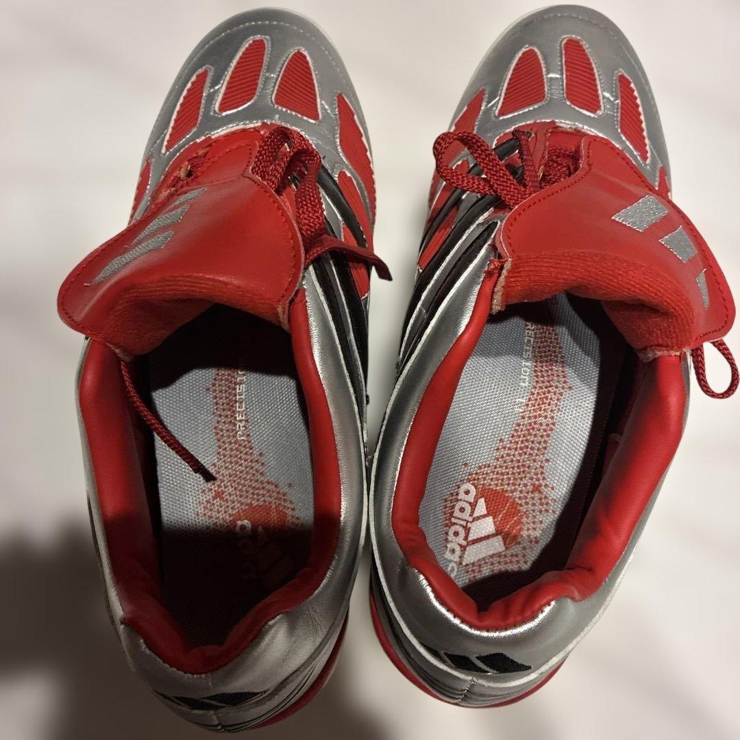 アディダス　プレデター　プレシジョン　ターフ