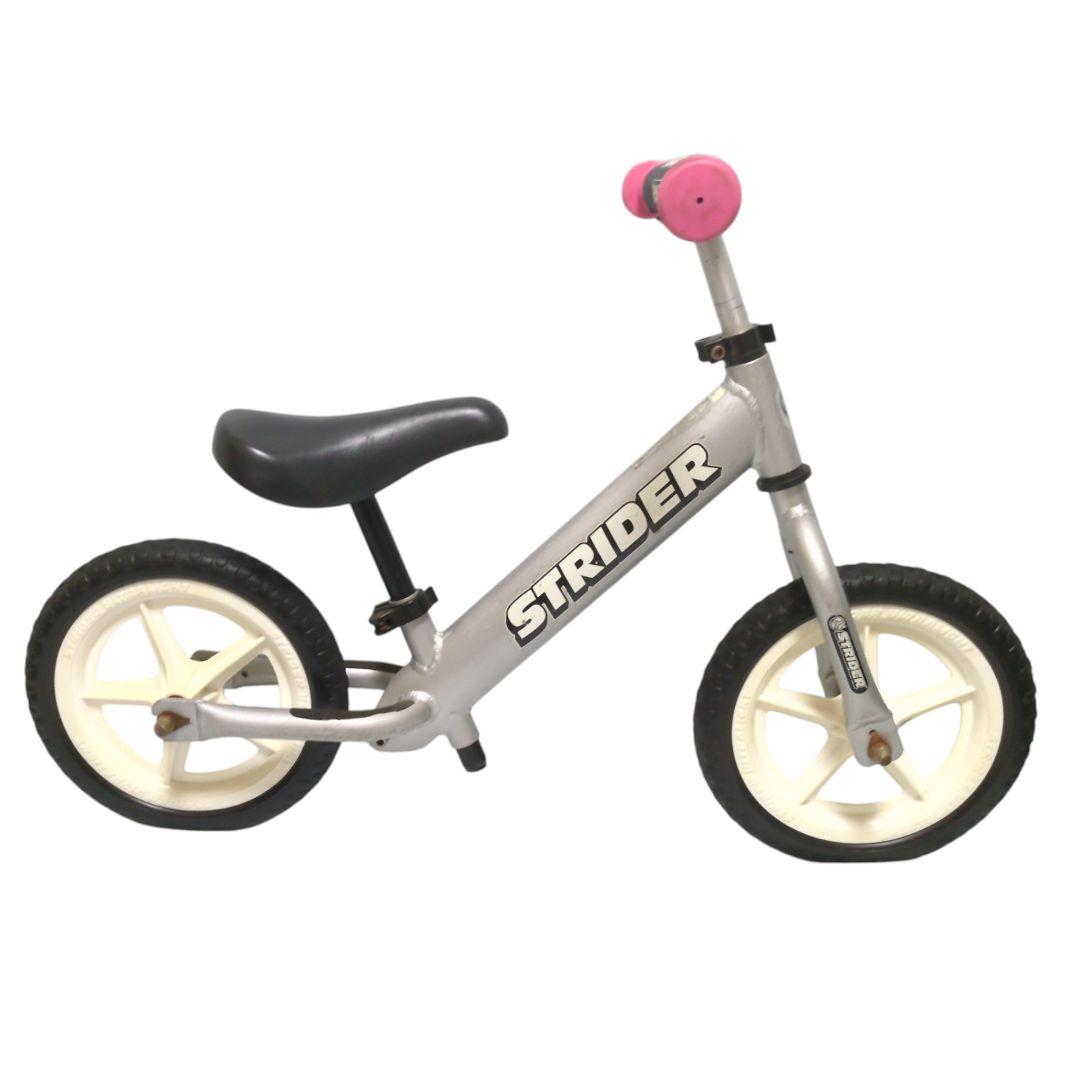 STRIDER プロ 12インチ スタンド 予備サドル プレート プレート 銀色