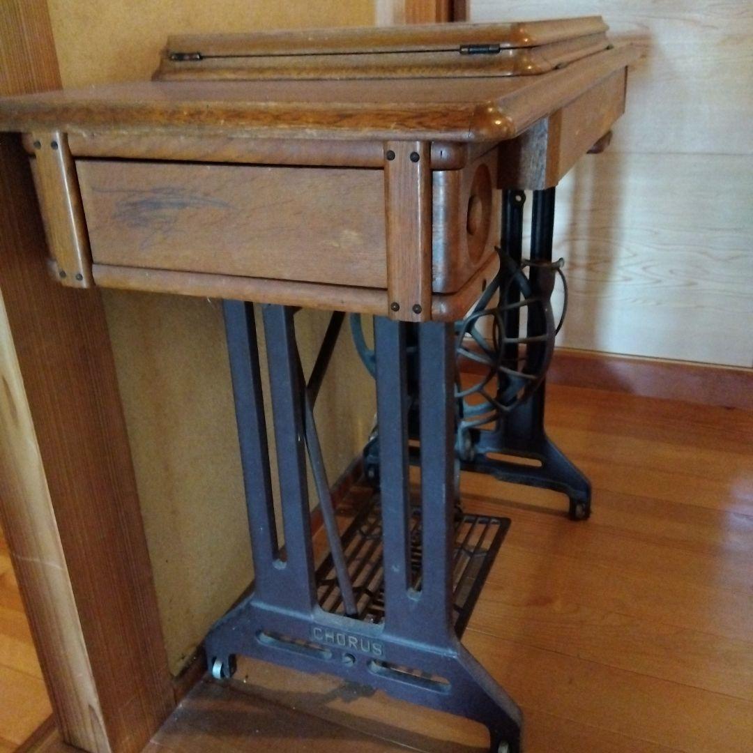 昭和レトロ　コーラス社製　CHORUS　ミシン　アンティーク　希少