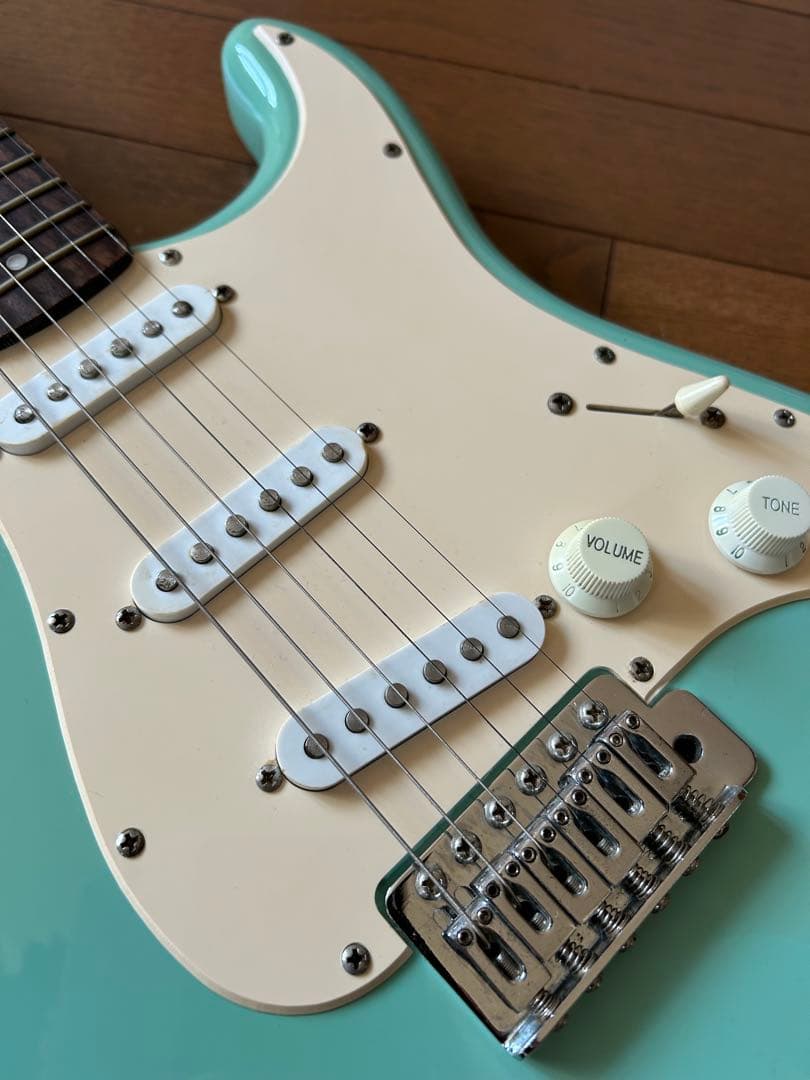 ギター Squier by Fender bullet strat