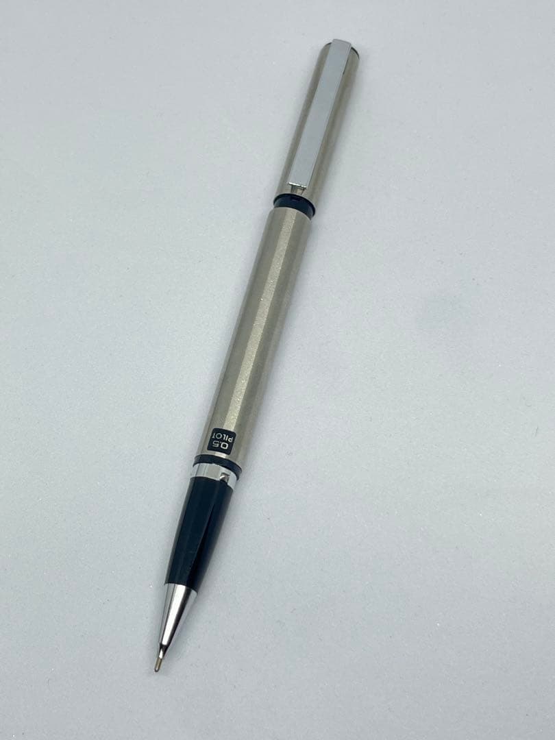 廃盤　レア　パイロット　細字3色　振り子式　ステンレス　キャップ式シャーペン