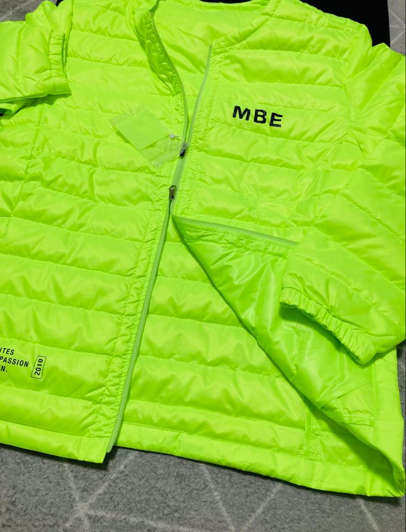 新品 パーリーゲイツ マスターバニー リップストップ撥水ジャケット (6)LL黄