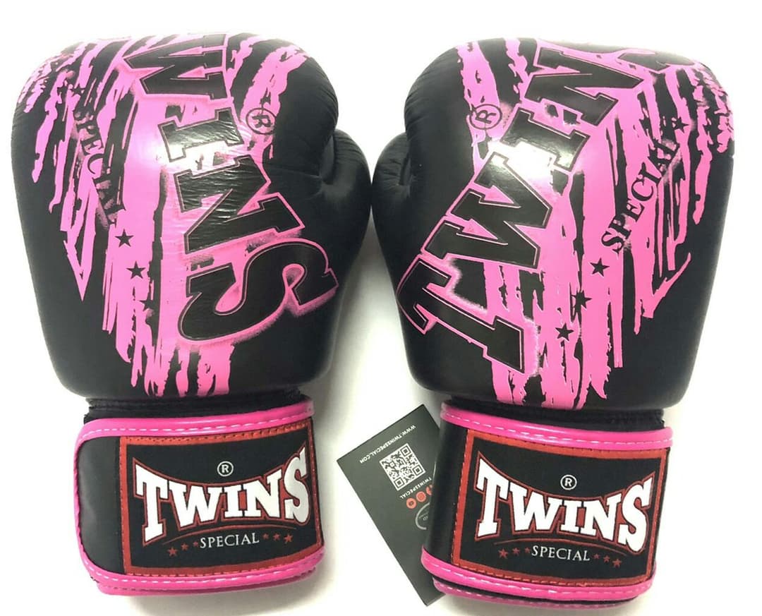 新品 正規 TWINS 本格ボクシンググローブ TW黒ピンク /ムエタイ/本革