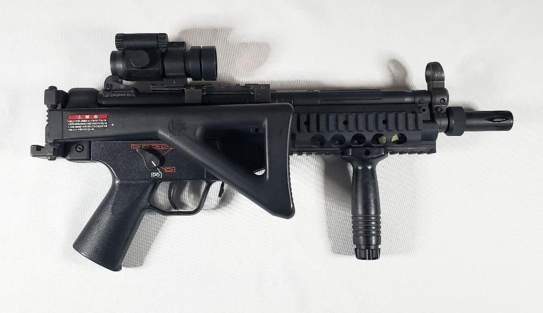 バッテリー&充電器+スリング+ドラム式マガジン付き H&K MP5 R.A.S