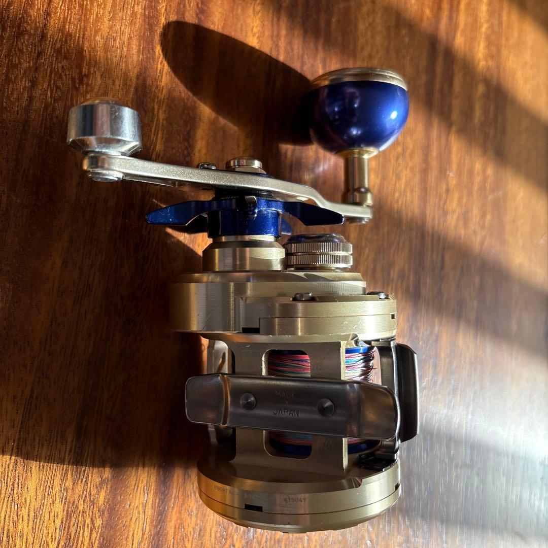 リール Daiwa Millionaire BASARA 200H-L