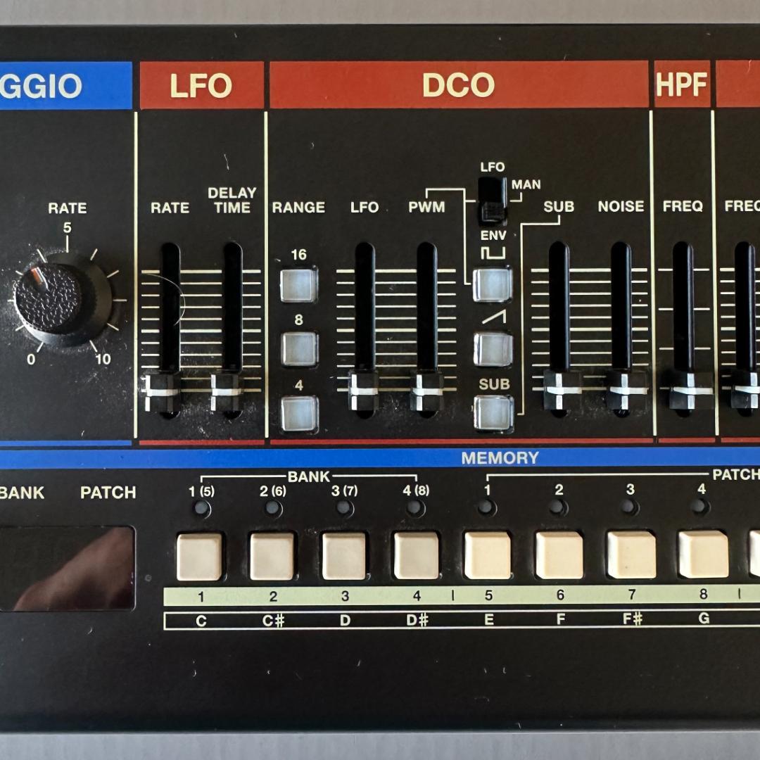 鍵盤楽器 Roland Boutique JU-06A