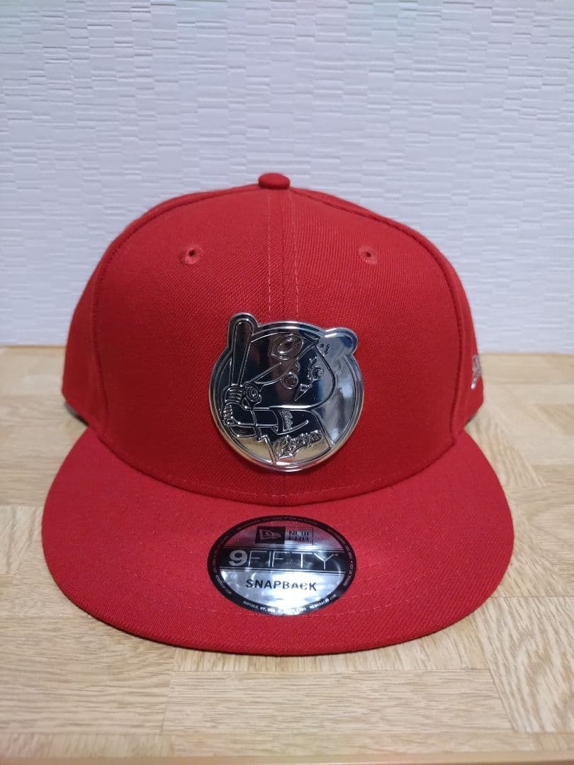 ニューエラ 9FIFTY スナップバックキャップ（メタルカープ坊や）