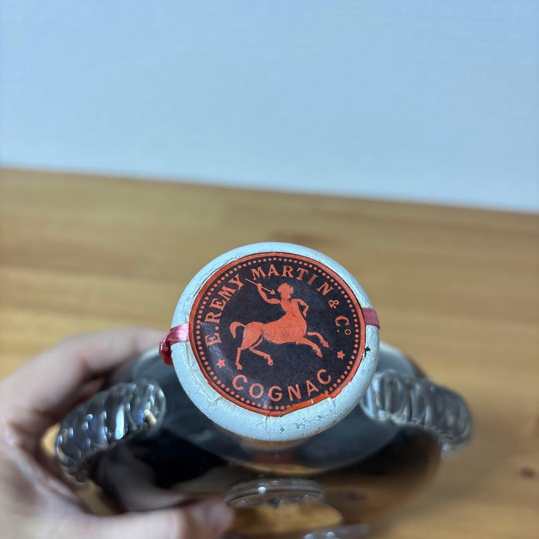 レミーマルタン ルイ13世 コニャック バカラボトル 古酒　未開封【1】