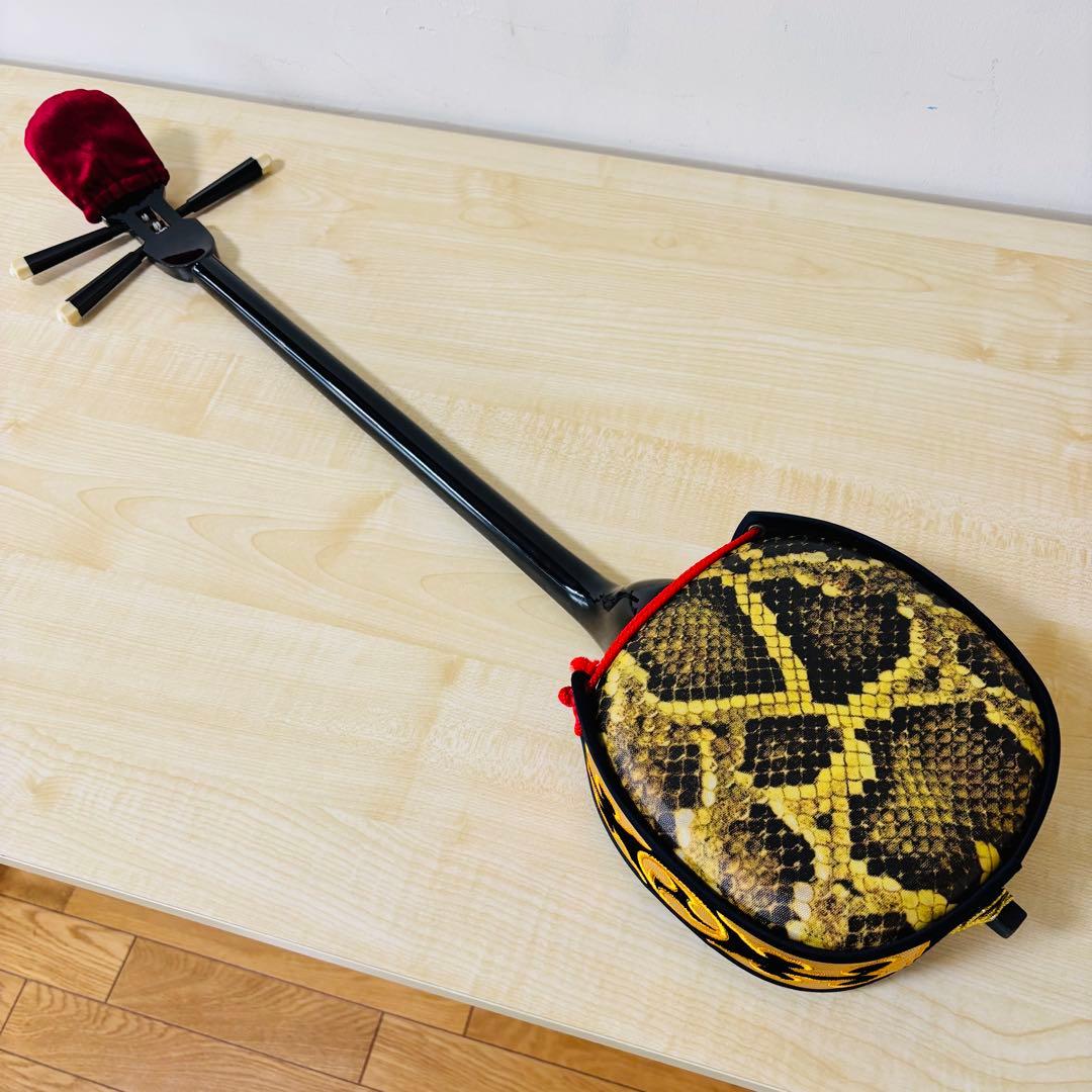 【美品】沖縄三線 人工皮 初心者 和楽器 民謡 三味線 送料込み