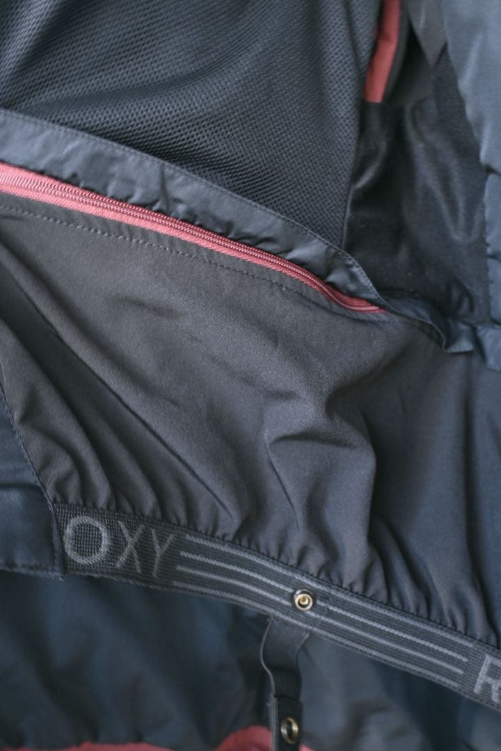 2026/2/13クリーニング済　ROXY GORE-TEXスノーボードウェア