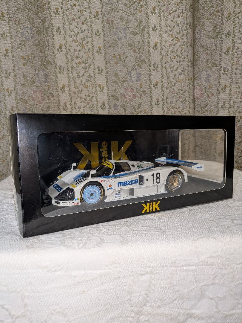 Mazda 787B 1/18 ミニカー