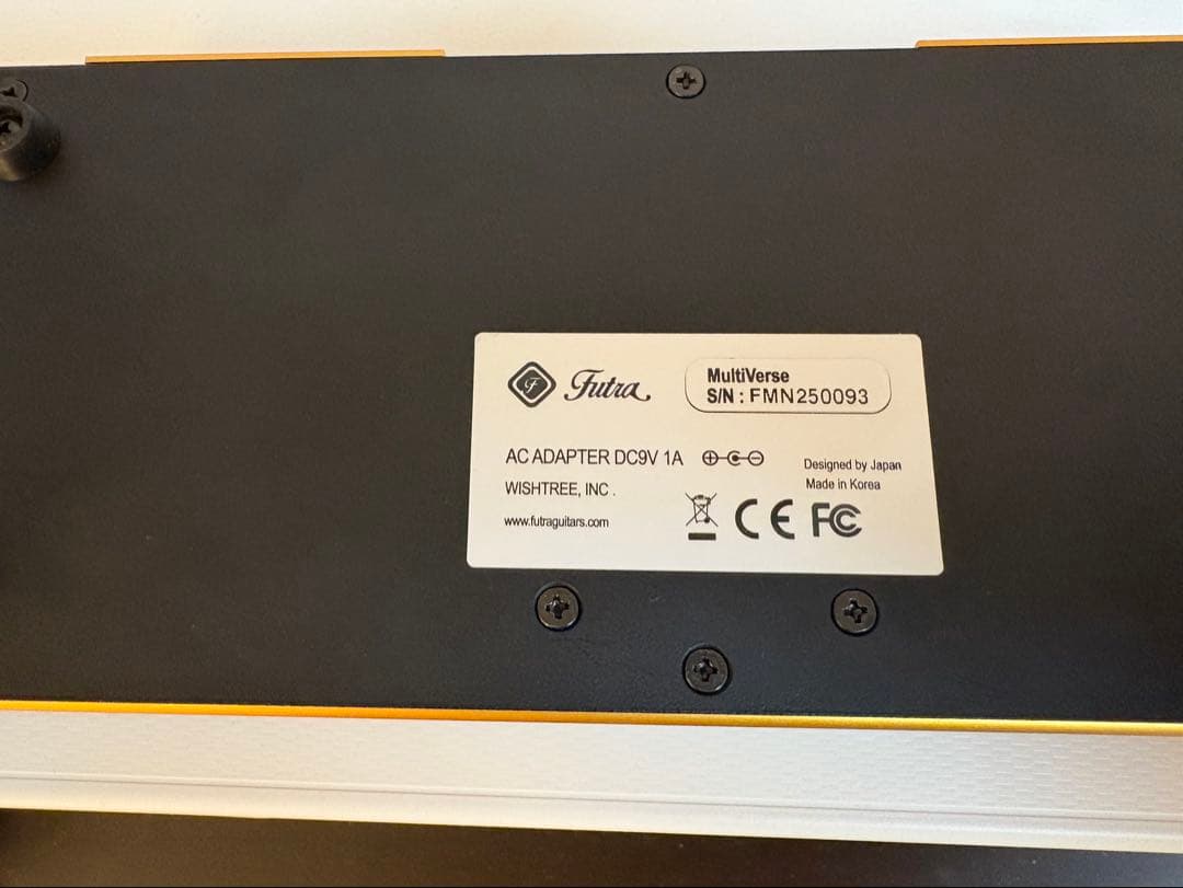 MULTIVERSE ギターエフェクター（ACアダプター付属）