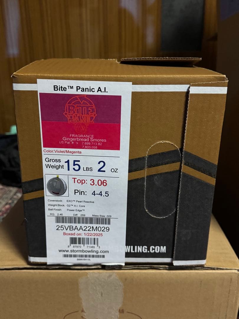 STORM バイトパニックAI 15ポンド　ボウリングボール