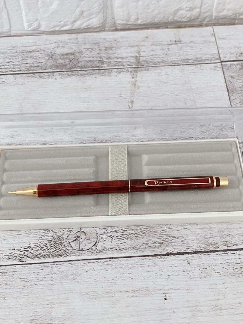 PILOTシャープペン本体　カラー　赤