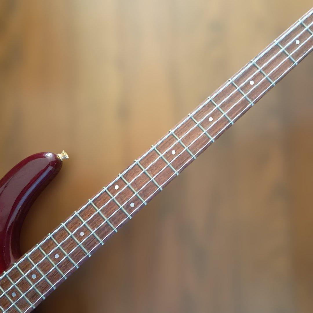 キルトメイプル　FERNANDES エレキベース レッド