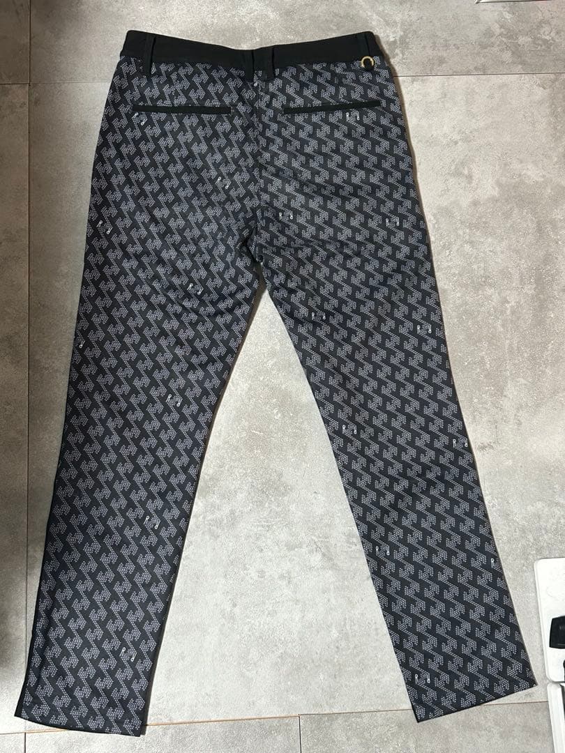 【年始価格】Resurrection ゴルフパンツ ブラック