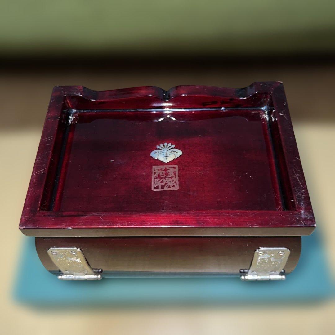 螺鈿細工　貝装飾　赤漆器　ヴィンテージ　ジュエリーボックス