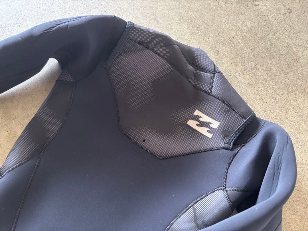 ★美品・日本製・お洒落★ビラボン　フルスーツ　ウエットスーツ　サーフィン