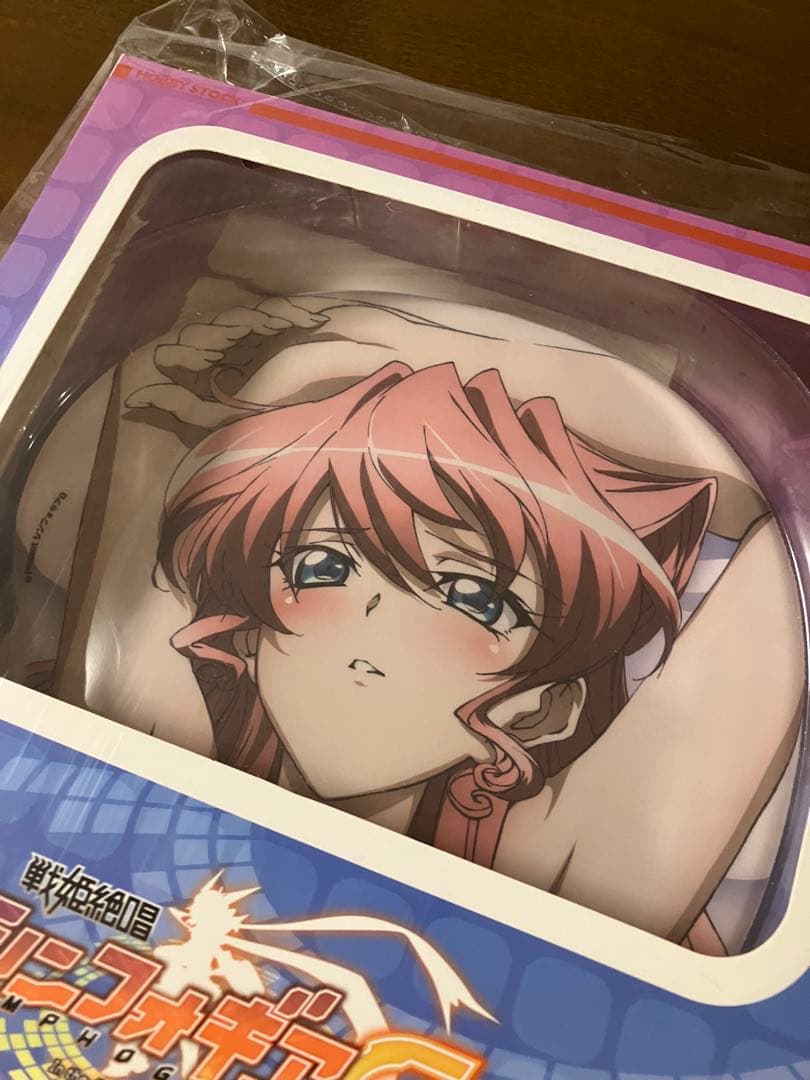 マリア・カデンツァヴナ・イヴ おっぱいマウスパッド シンフォギア