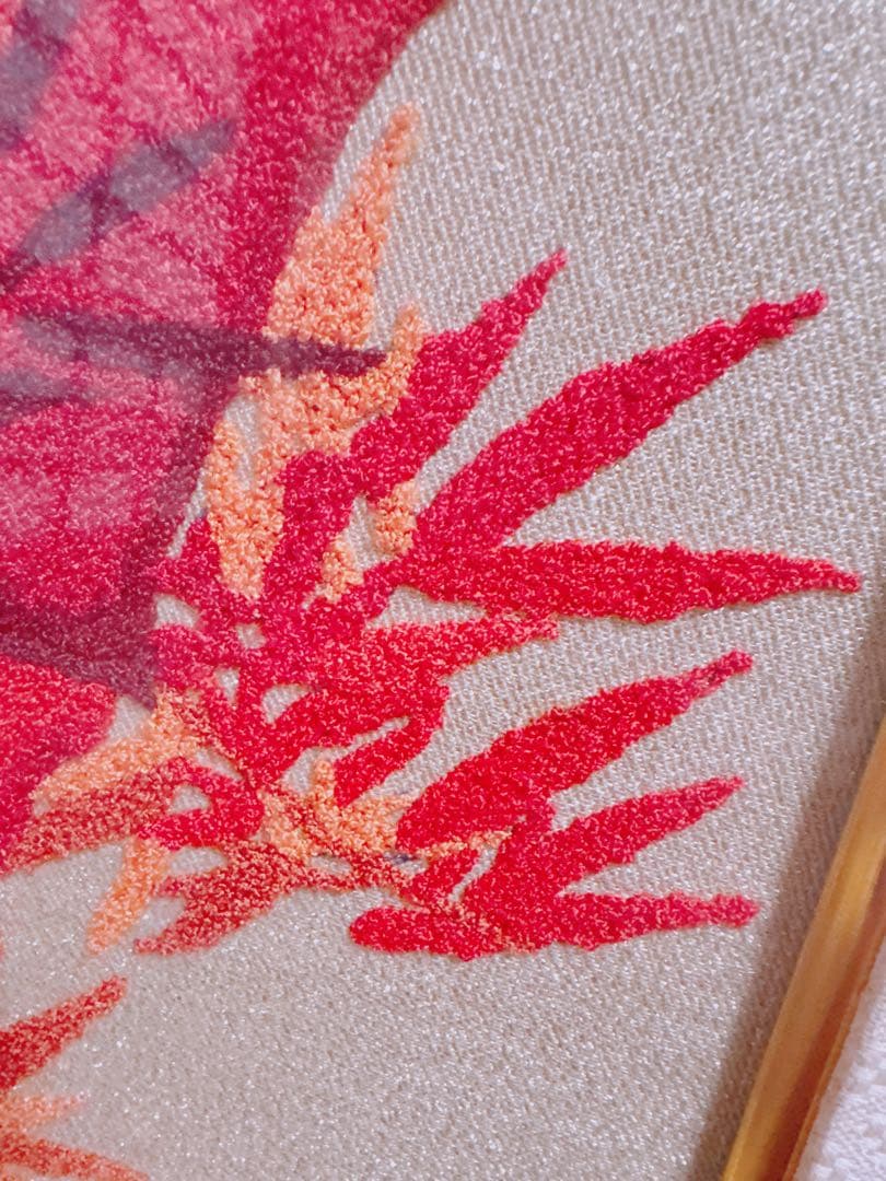 刺繍絵画 額入り 赤竹と紅葉 インテリア アート　F4