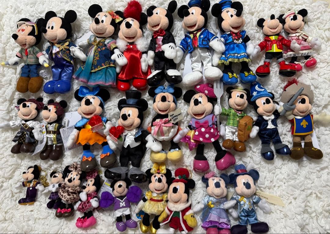 ディズニー　ミッキー　ミニー　ぬいぐるみバッジ　まとめ売り