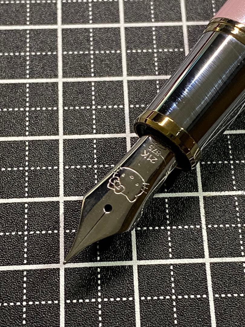 SAILOR HELLO KITTY 35th Anniversary 万年筆