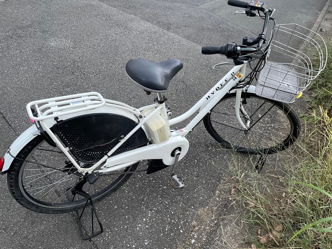 【送料込み】オシャレな白で快速　アシスト領域拡大化もサポート　整備済　埼玉上尾