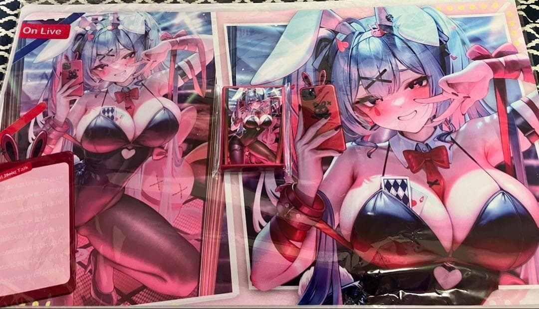 初音ミク カードスリーブ＆プレイマット rabbit hole ラビットホール