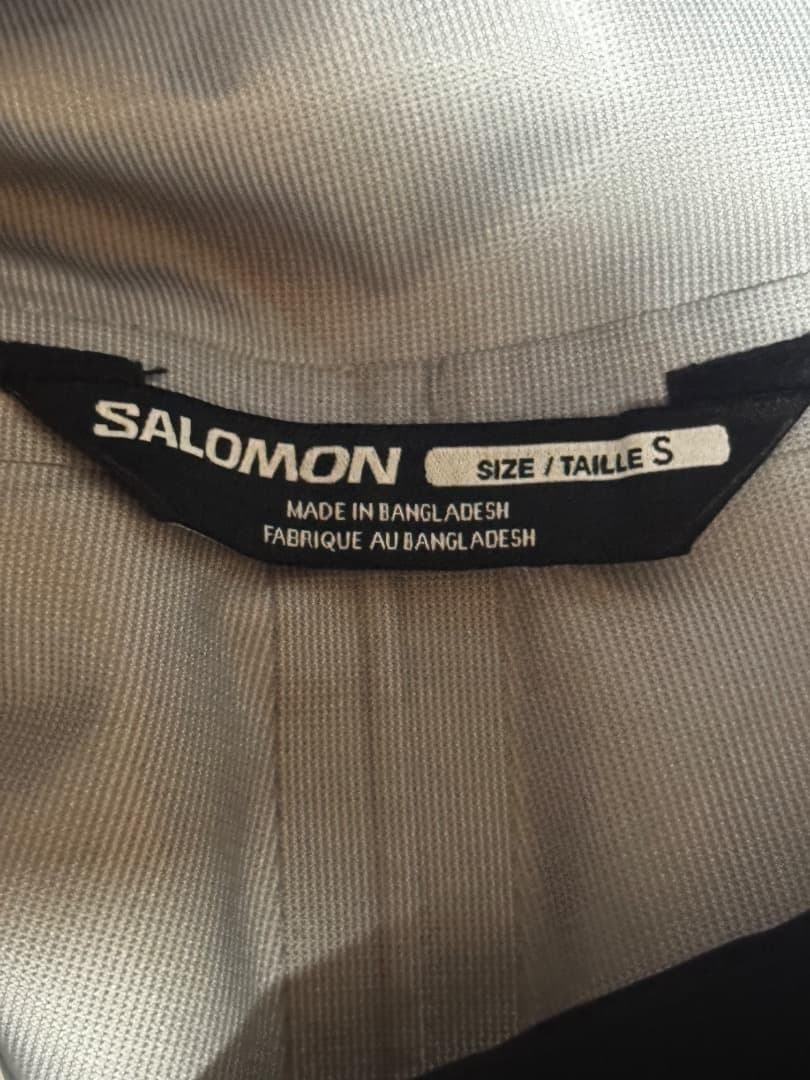 サロモン ABSOLUTE 3L レディース用　ビブシェルパンツ サイズS 新品