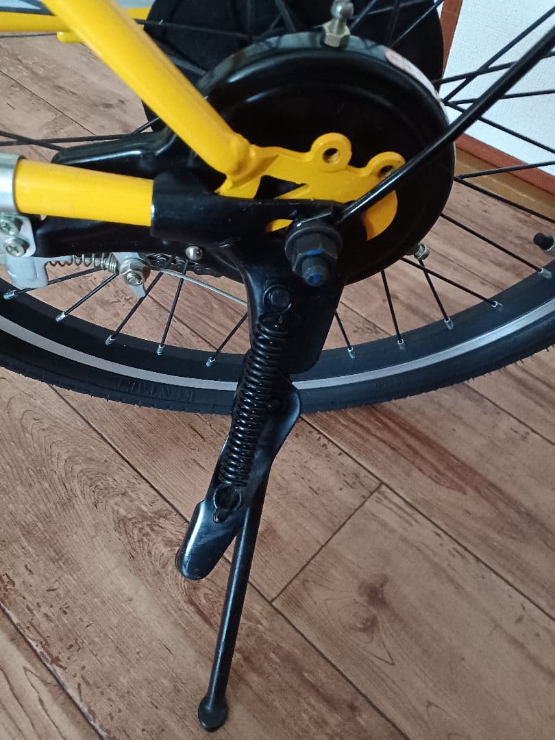 HUMMER　折りたたみ自転車　イエロー　20インチ　6段変速ギア　ジャンク