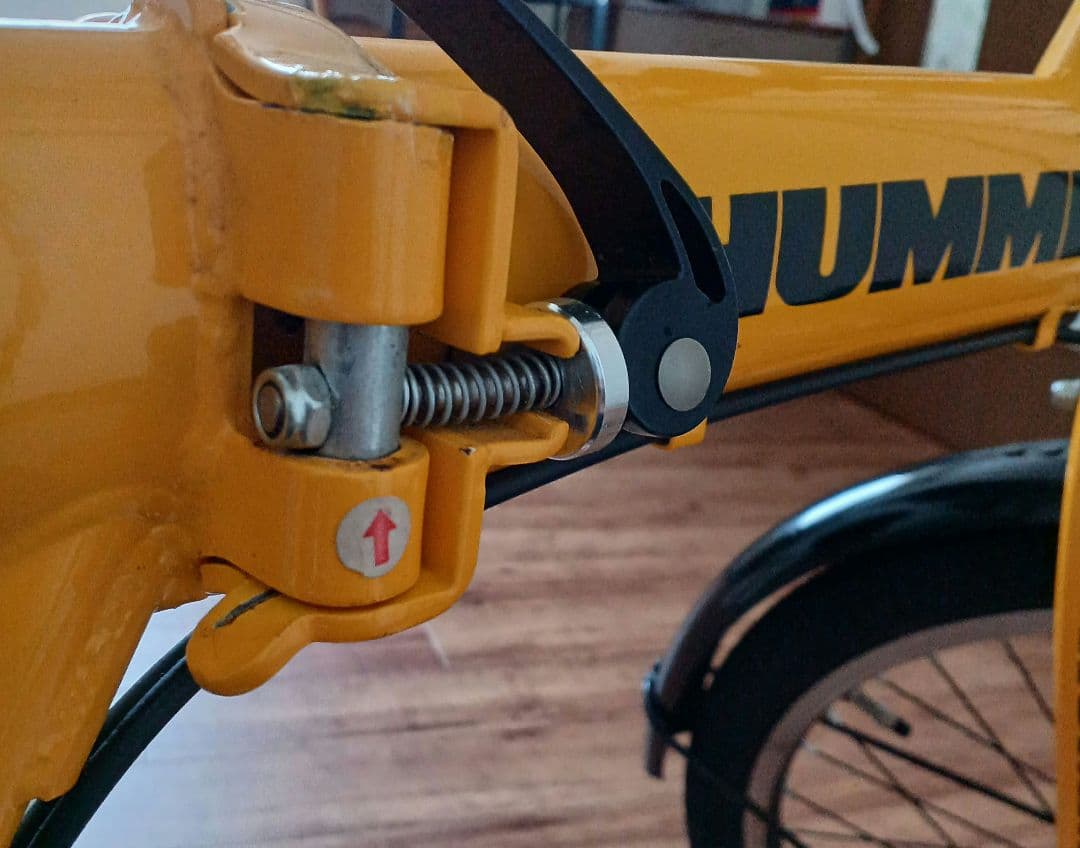 HUMMER　折りたたみ自転車　イエロー　20インチ　6段変速ギア　ジャンク