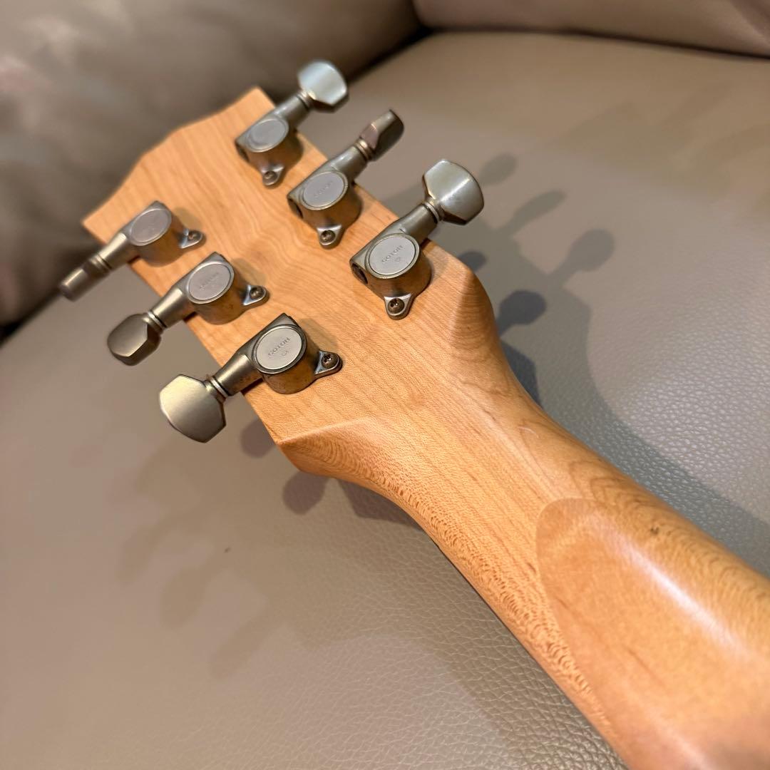 Bunny バーニー レスポール エレキギター