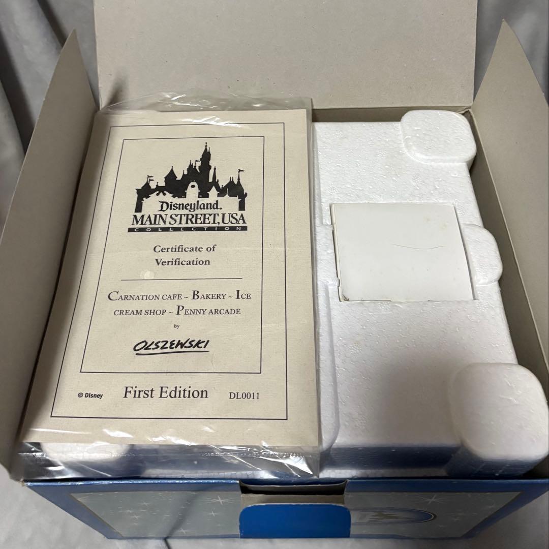 ひ*り様 オルショウスキー USA カーネーションカフェ ミニチュア ディズニー
