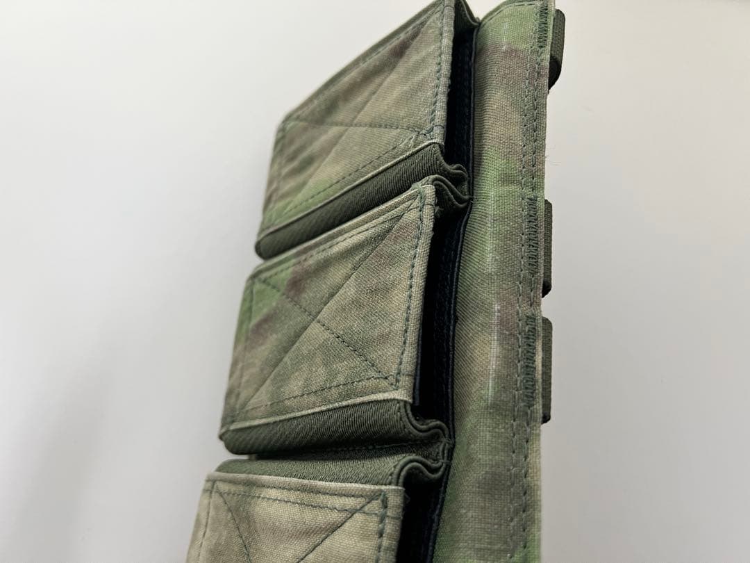 Warrior Assault Systems製Elastic MagPouch
