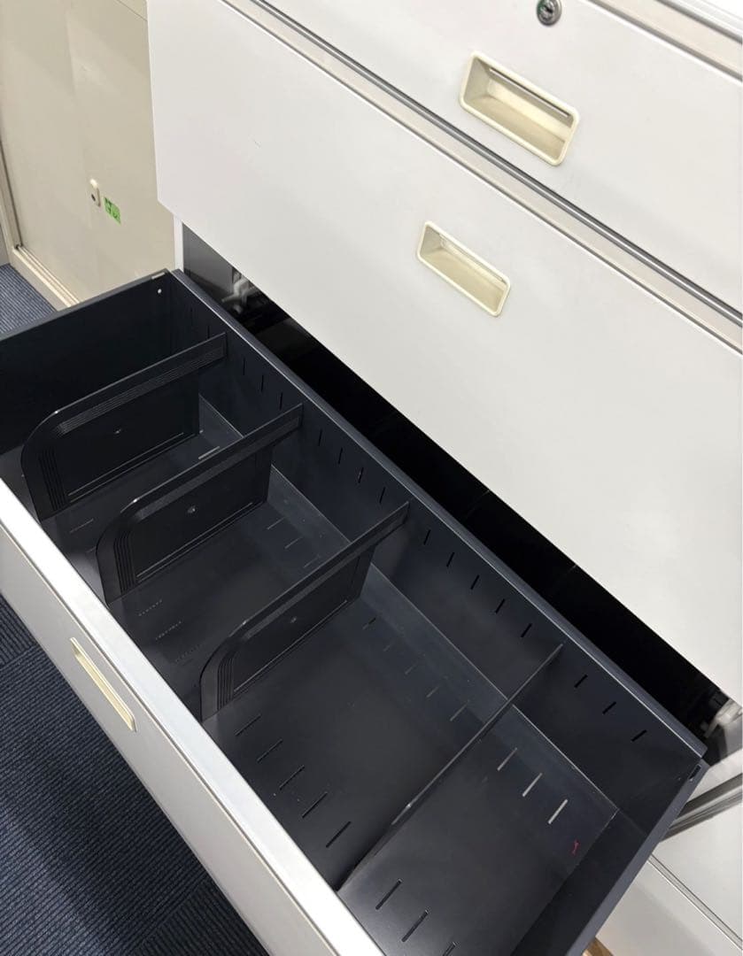 キャビネット 4段 HFM-109AFS-W9 鍵付き 引き取り限定静岡県富士市