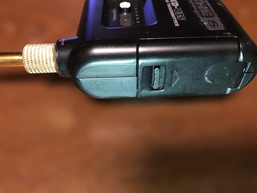 LINE 6 XD-V55、V35-BP、 AT810Fワイヤレスシステム