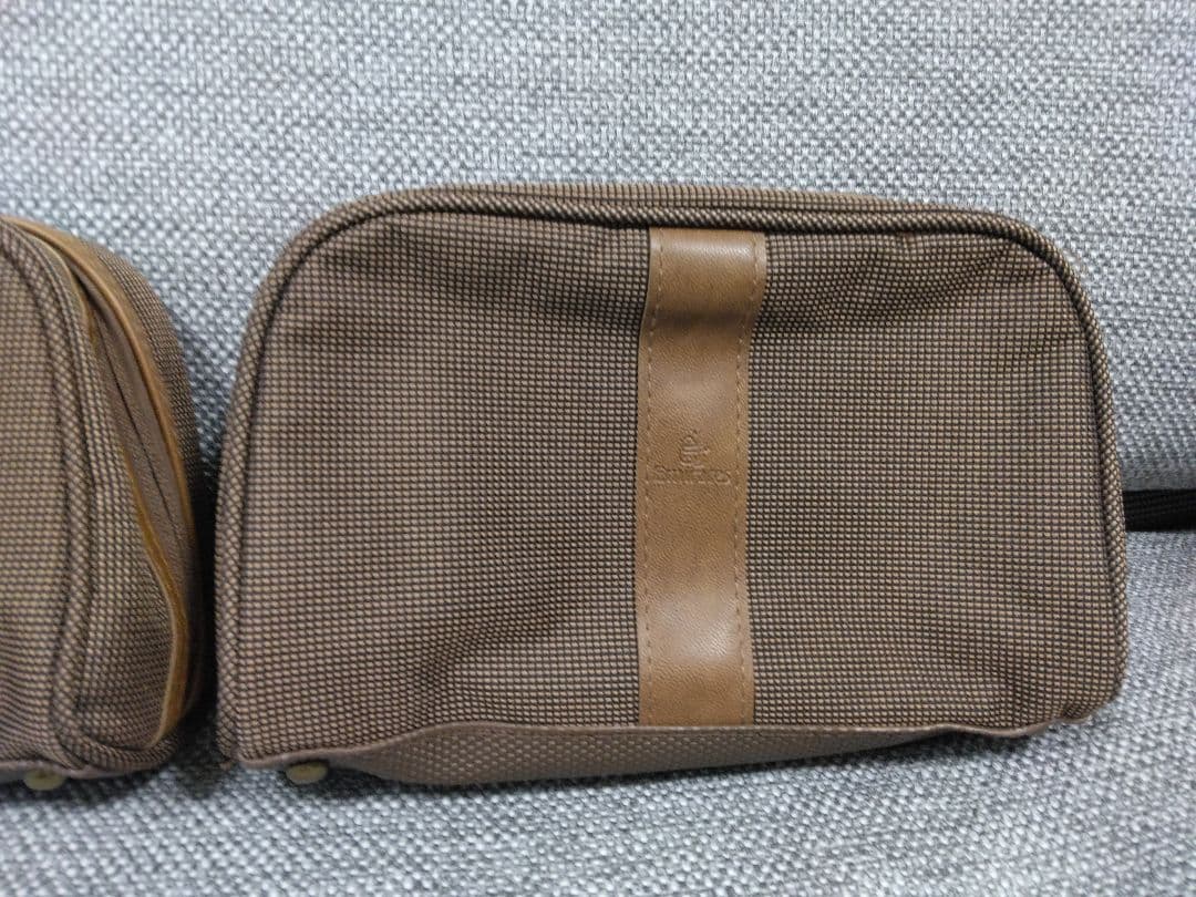 【BVLGARI】 エミレーツ航空　ビジネスクラス　ポーチ 5個